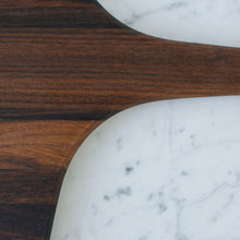 Load image into Gallery viewer, detail shot of wood grain on peel board