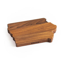 Load image into Gallery viewer, walnut mini iowa chopping board